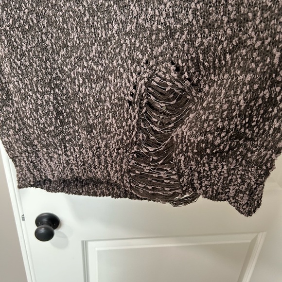 Umgee Dark Brown Crewneck Sweater NWT - Picture 3 of 10